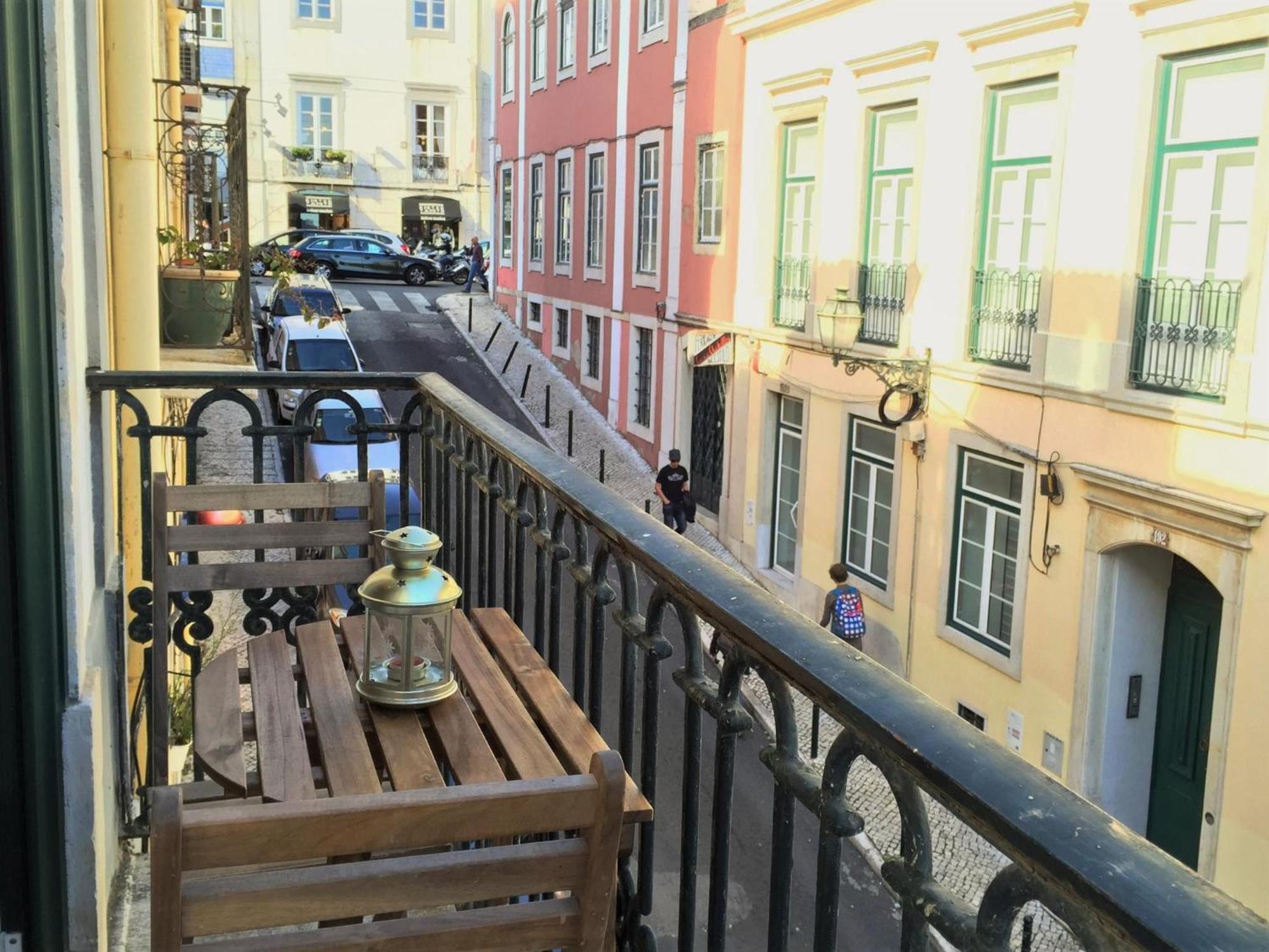 Sm2 Romantic Home By The Gardens Pr Real & Bairro Alto Lisbona Esterno foto