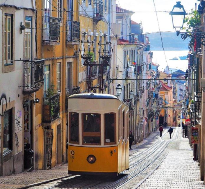 Sm2 Romantic Home By The Gardens Pr Real & Bairro Alto Lisbona Esterno foto